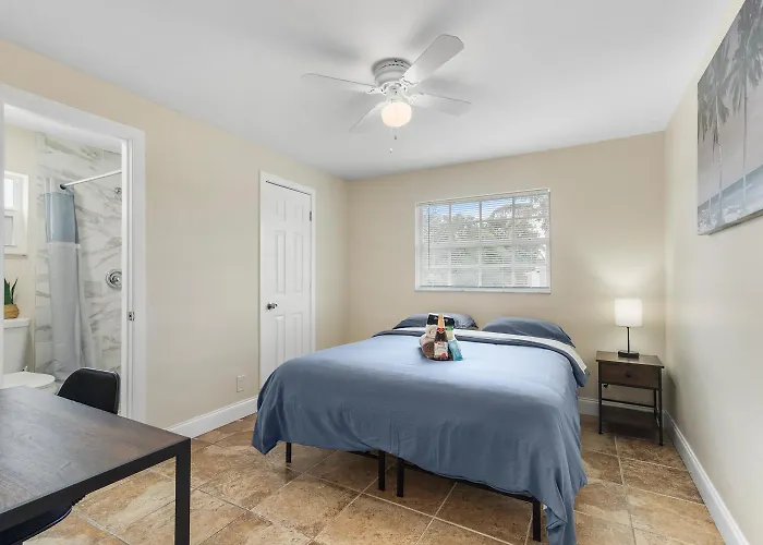 Private Rooms In West Palm Beach - Close To Beaches
